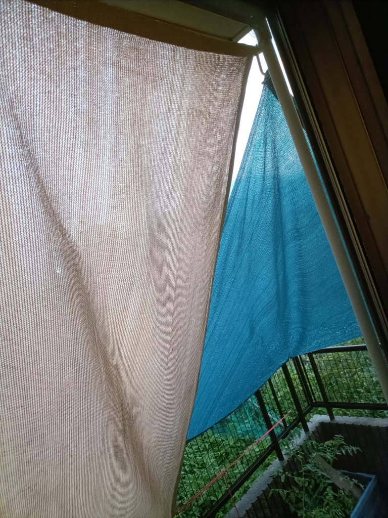 サンシェードの取り付けで穴をあけない！僕がやったDIY全手順