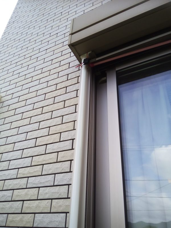 サンシェードの取り付けで穴をあけない！僕がやったDIY全手順