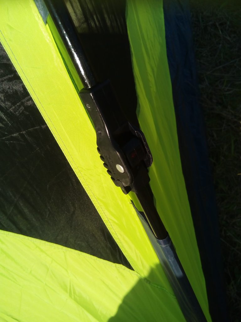 ドッペルギャンガー（DOD）のワンタッチテントのレビュー